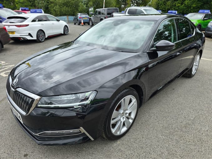 2025 Skoda Superb