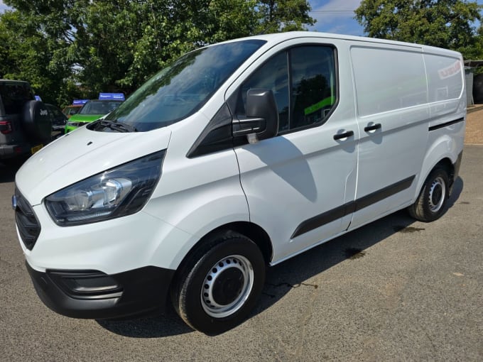 2024 Ford Transit Custom