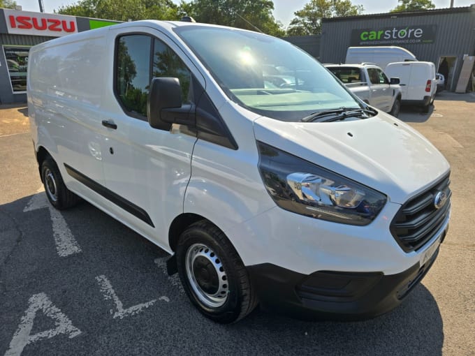 2024 Ford Transit Custom