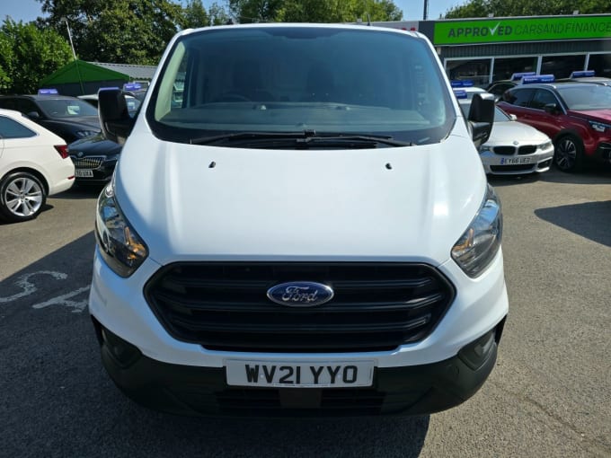 2024 Ford Transit Custom