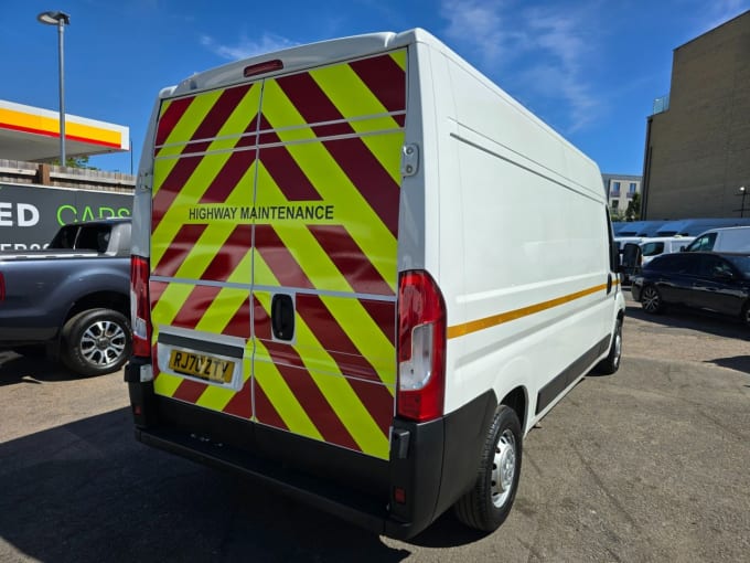 2024 Peugeot Boxer