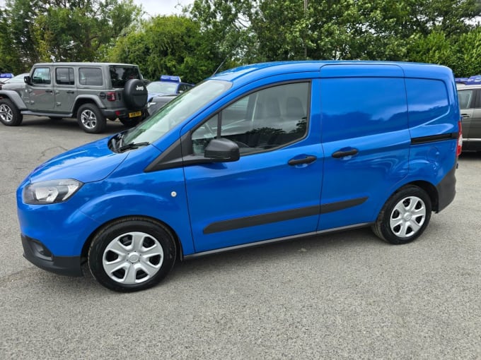 2024 Ford Transit Courier