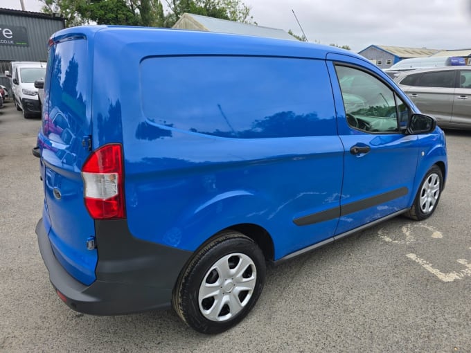 2024 Ford Transit Courier