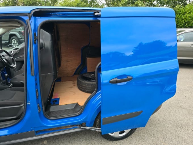 2025 Ford Transit Courier