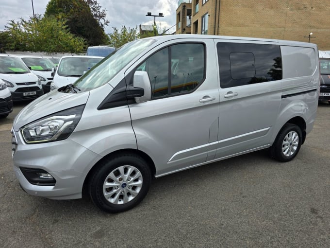 2024 Ford Transit Custom