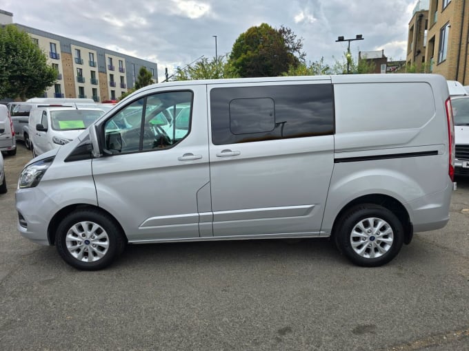 2024 Ford Transit Custom