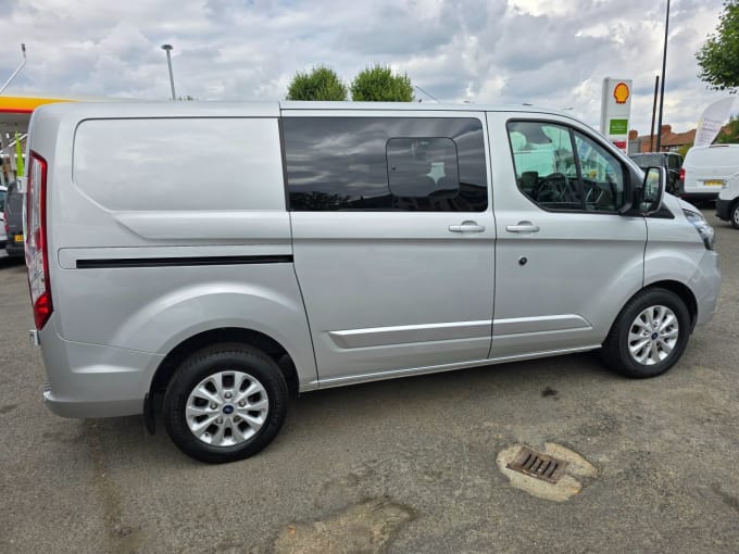 2024 Ford Transit Custom