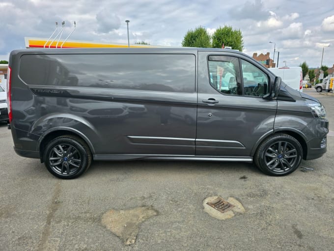 2024 Ford Transit Custom