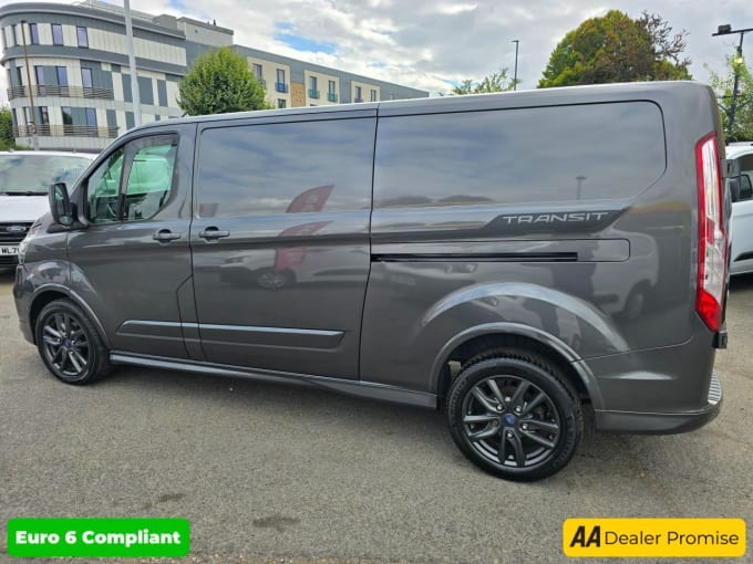 2024 Ford Transit Custom