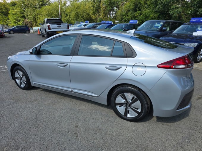 2024 Hyundai Ioniq