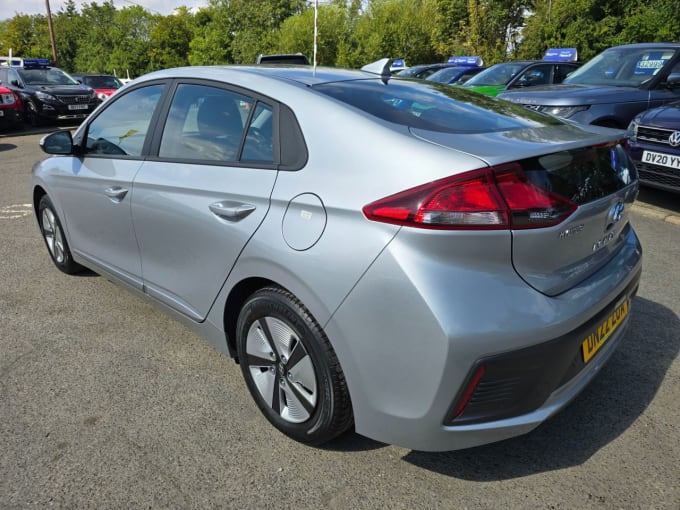 2024 Hyundai Ioniq