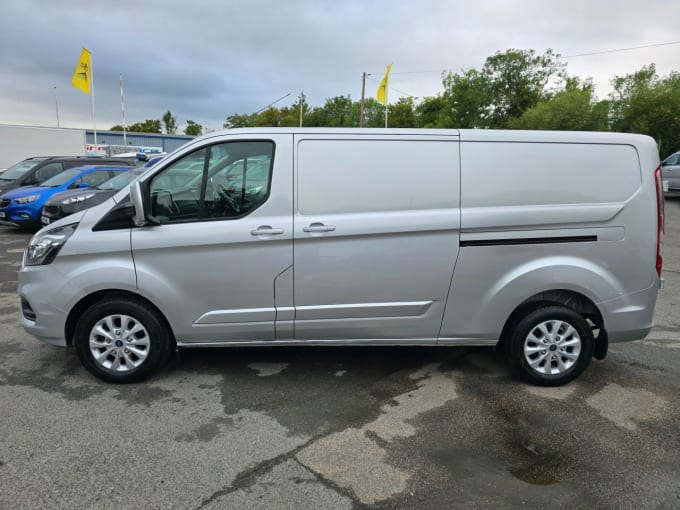 2024 Ford Transit Custom