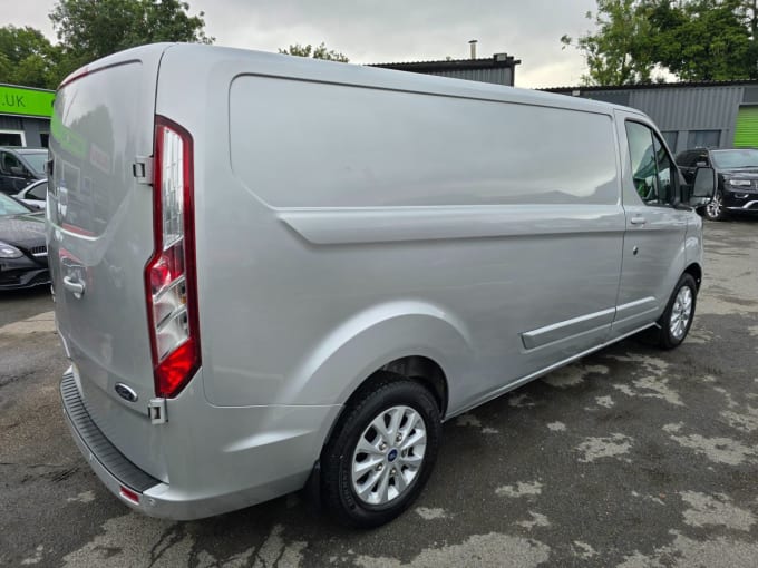 2024 Ford Transit Custom