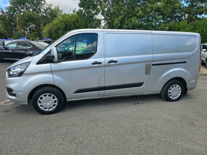 2024 Ford Transit Custom