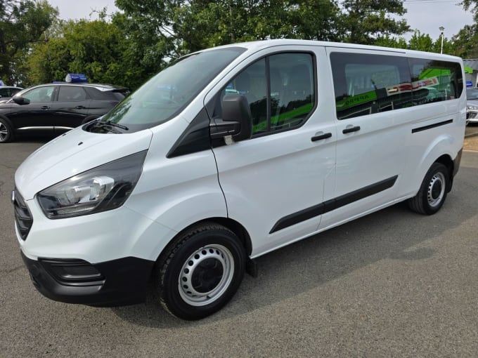 2025 Ford Transit Custom