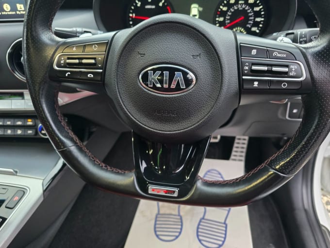 2025 Kia Stinger