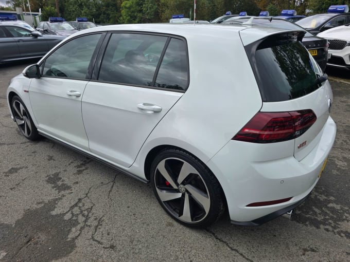 2024 Volkswagen Golf