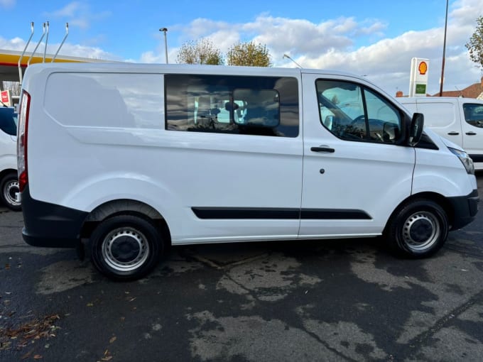 2025 Ford Transit Custom