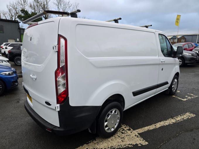 2025 Ford Transit Custom