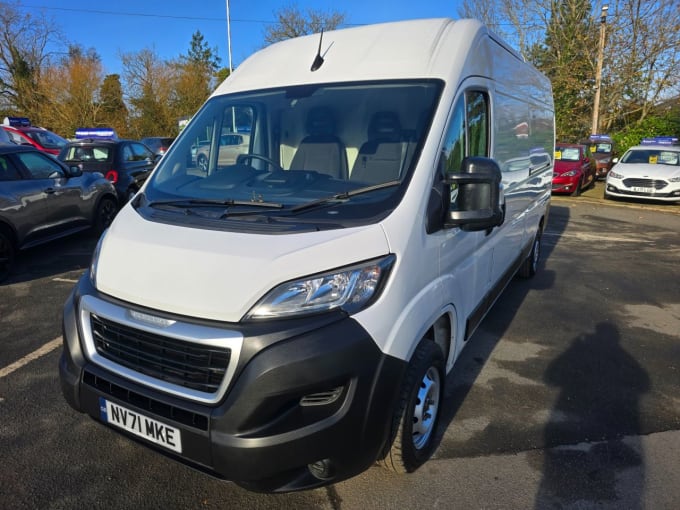 2025 Peugeot Boxer