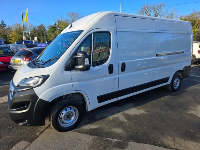 2025 Peugeot Boxer