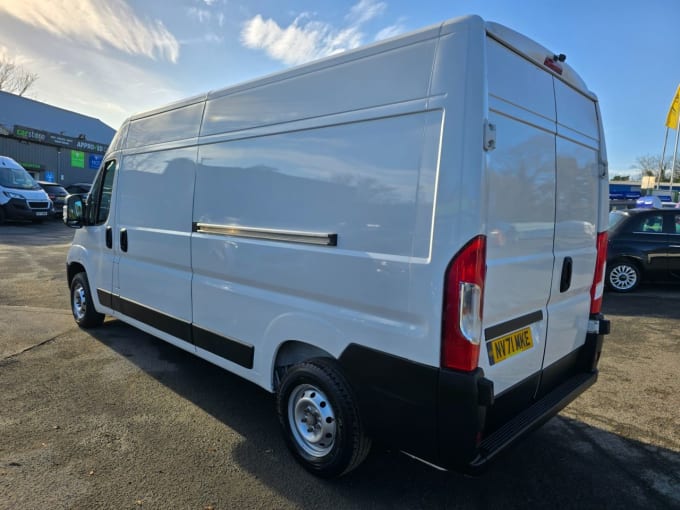 2025 Peugeot Boxer