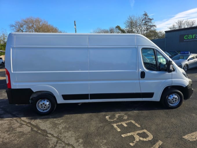 2025 Peugeot Boxer