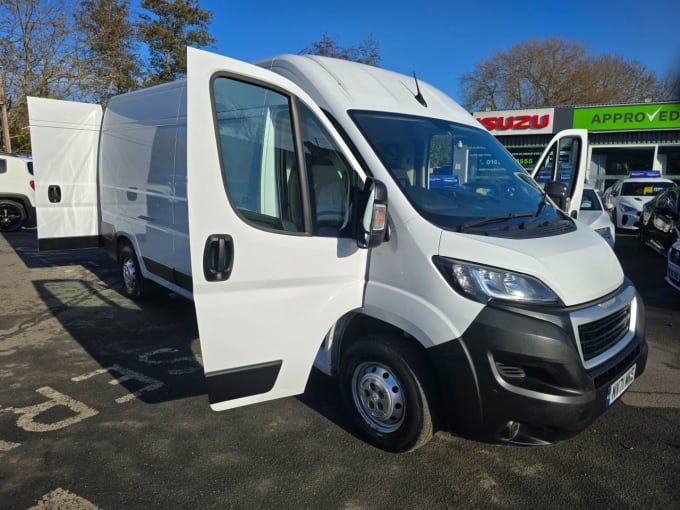 2025 Peugeot Boxer