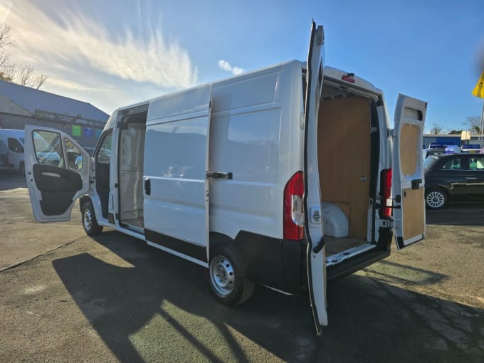 2025 Peugeot Boxer