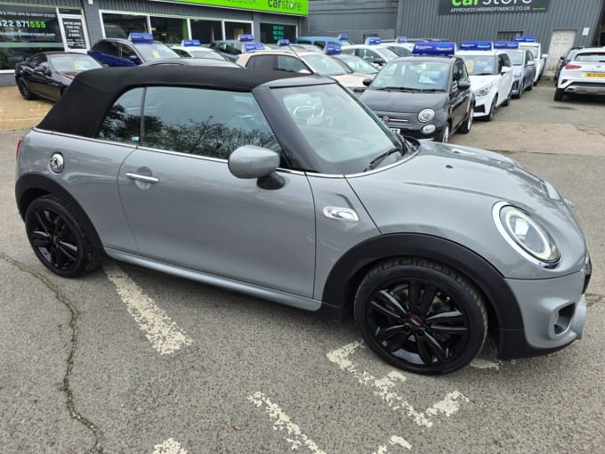 2025 Mini Convertible