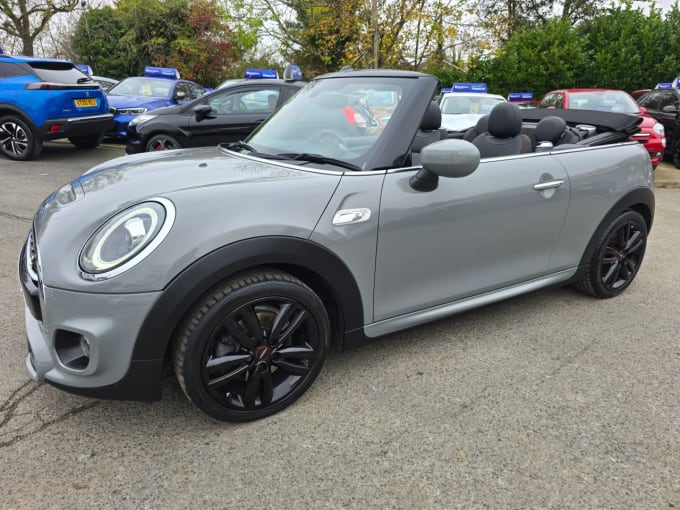 2025 Mini Convertible