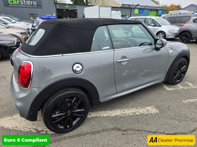 2025 Mini Convertible