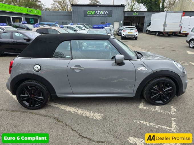 2025 Mini Convertible