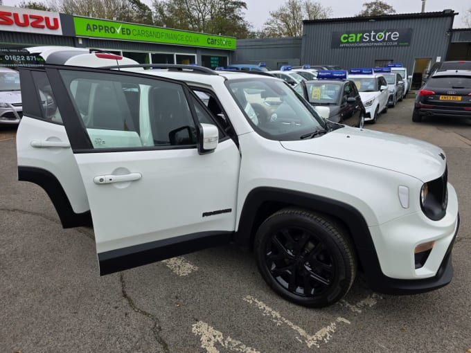 2025 Jeep Renegade