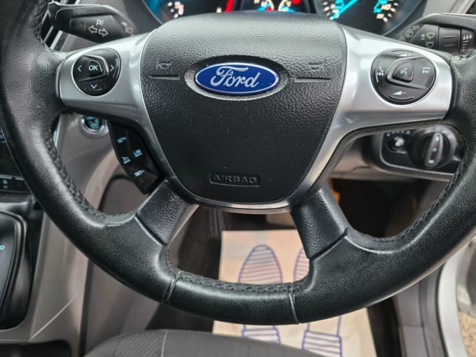 2025 Ford Kuga