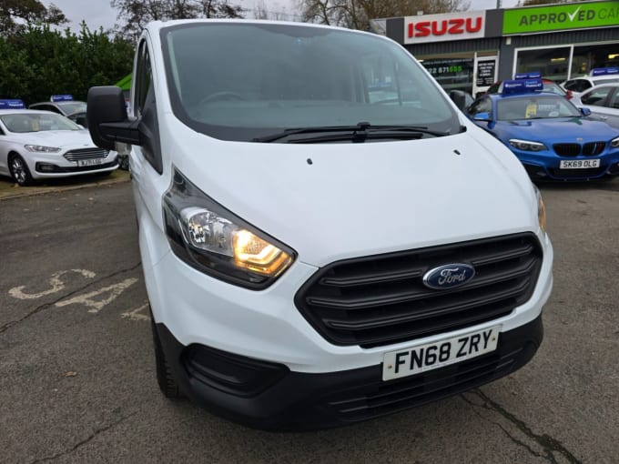 2025 Ford Transit Custom