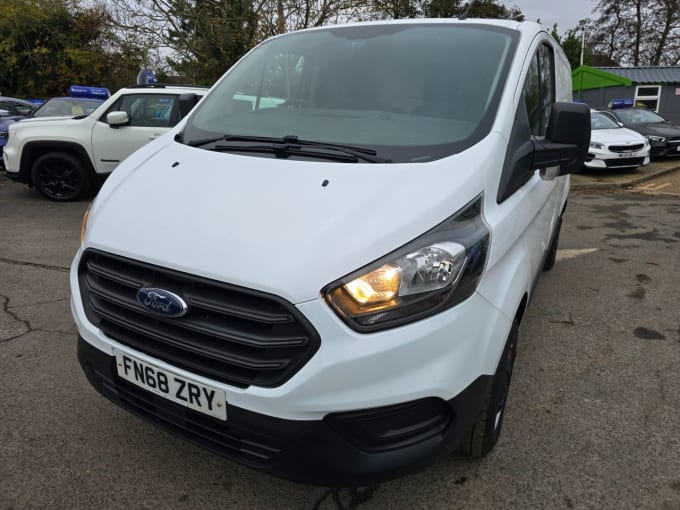 2025 Ford Transit Custom