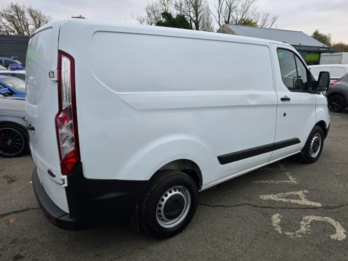 2025 Ford Transit Custom