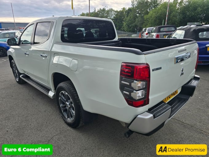 2025 Mitsubishi L200
