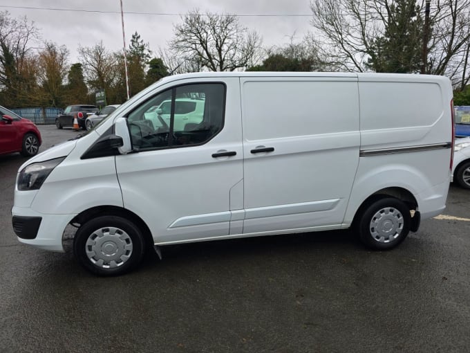 2025 Ford Transit Custom