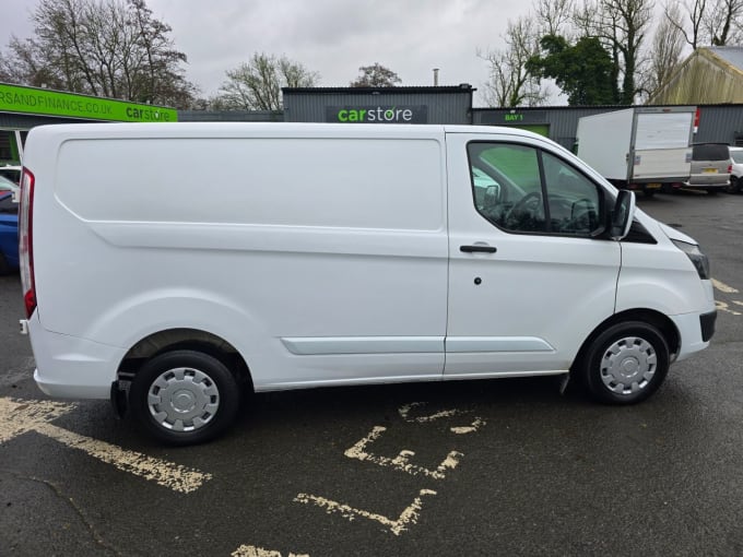 2025 Ford Transit Custom