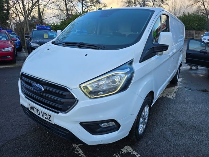 2025 Ford Transit Custom