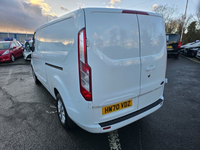 2025 Ford Transit Custom