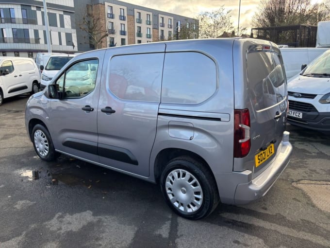 2025 Vauxhall Combo