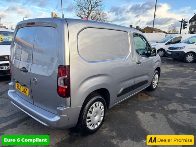 2025 Vauxhall Combo