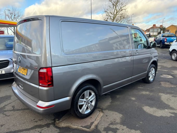 2025 Volkswagen T6 Highline