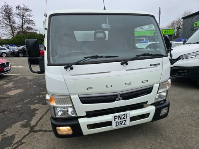 2025 Mitsubishi Canter