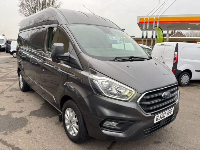 2025 Ford Transit Custom