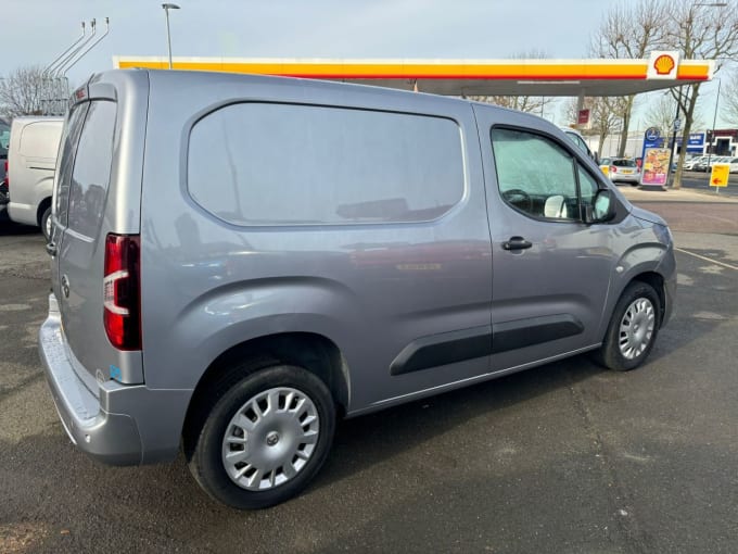 2025 Vauxhall Combo