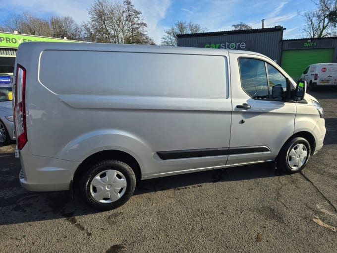 2025 Ford Transit Custom